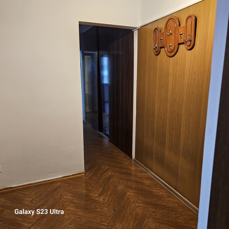 Titan, Metrou 1 Decembrie 1918,